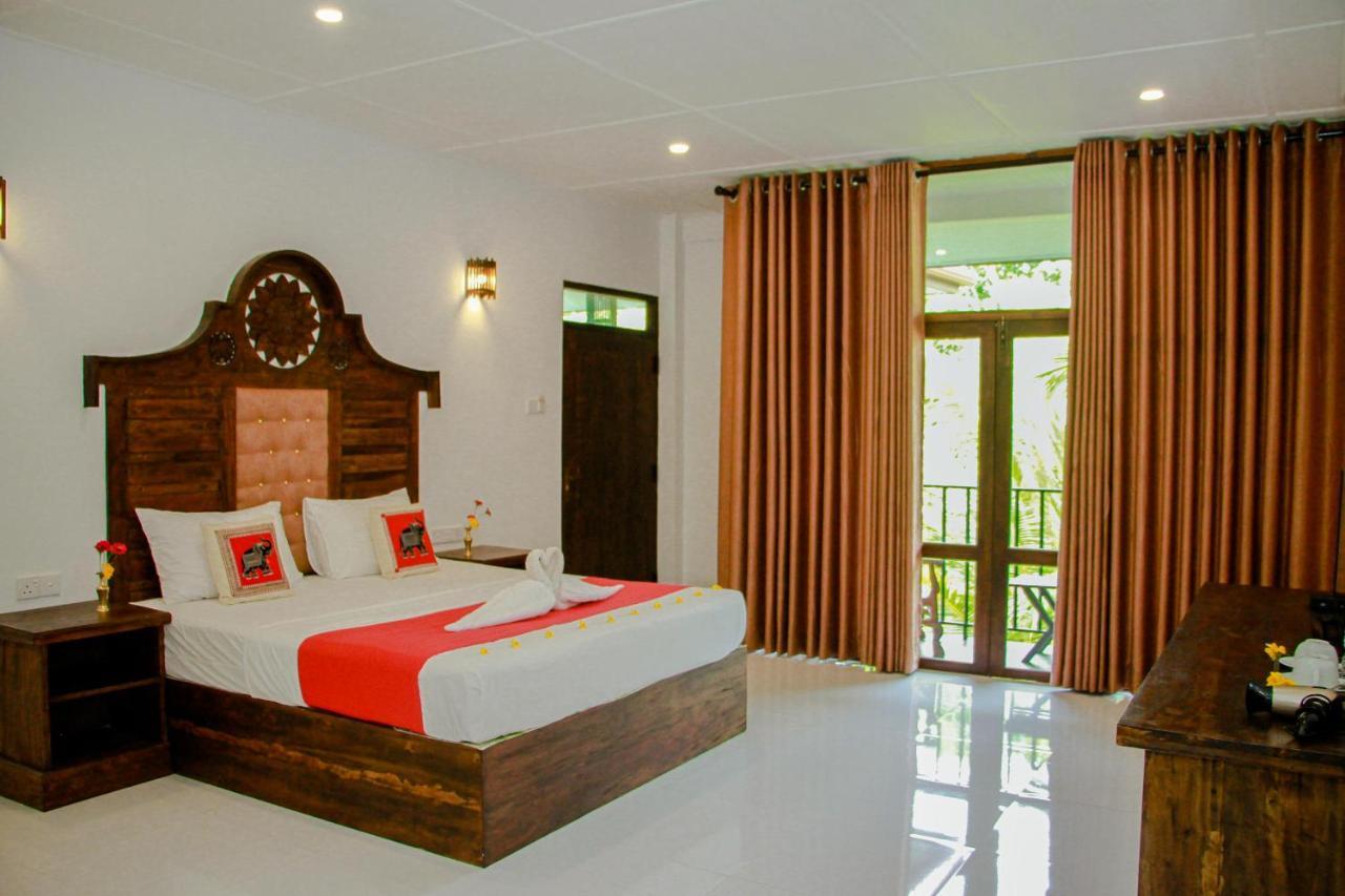 Manike Lodge Habarana Extérieur photo